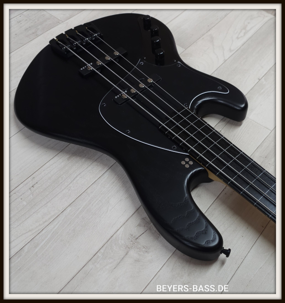 Preview: Sandberg California II TT4 Fretless, Open Pore Black, Lefthand